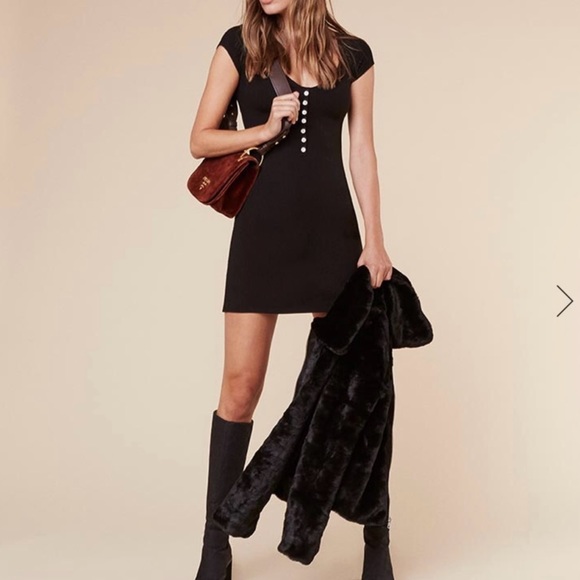 Reformation Dresses & Skirts - Reformation ribbed black mini